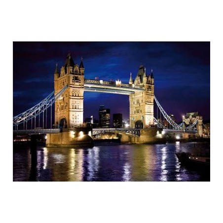 Discover Europe - Tower Bridge