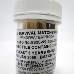 Водоустойчив кибит BCB Survival Matches 1 x 25
